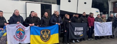 Зі Львівщини на Святу гору Афон вирушили ще 25 Захисників