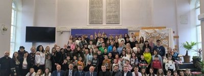 У Бердичеві відбувся дитячий молитовний сніданок за участі сімей загиблих Захисників