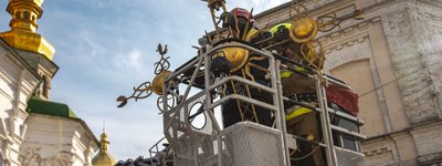 Епископ Авраамий призвал не вестись на манипуляции относительно демонтажа креста на Всехсвятской церкви Киево-Печерской лавры