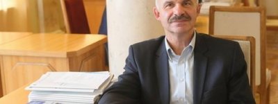 Кабмин переназначил Еленского на должность главы Госслужбы по этнополитике
