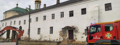 Вогнеборці ліквідували пожежу на території Миколаївського собору у Кременці