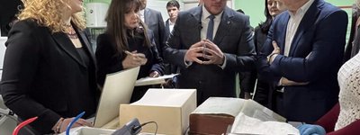 Мобільний «Ковчег» із Чехії оцифровує українську культурну спадщину