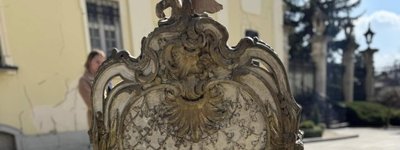 Stolen 'Sheptytsky chair' returned to Ukraine