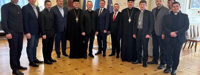 Delegation of the Council of Churches meets with the Ukrainian ambassador to the Czech Republic