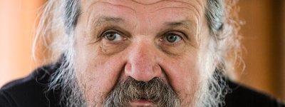 Одиозный минский священник посетовал на прессинг монастыря, помогающего военным РФ