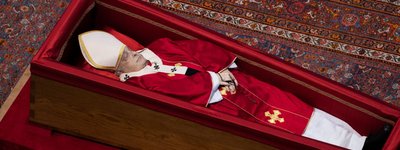 «Живе телебачення» транслюватиме похорон Папи Франциска з українським коментарем