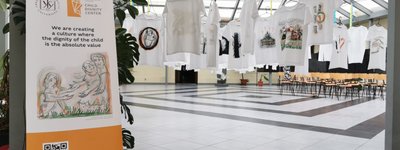 На сторожі безпеки дітей у Церкві: у Словаччині представили міжнародний мистецький проєкт
