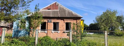 На Сумщині від російського авіаудару пошкоджено баптистський Дім молитви