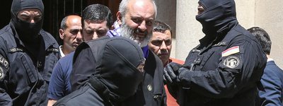 У Вірменії затримали  14 осіб за спробу захоплення влади. Серед них - архиєпископа ВАЦ