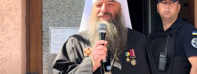 Митрополит УПЦ МП Лонгин каже, що суд заборонив йому брати під опіку сиріт