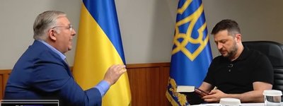 Зеленский в интервью TBN опроверг обвинения Карлсона о «гонениях» на УПЦ МП