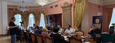 У Софії Київській розпочав роботу круглий стіл «Від розвіювання міфів до пошуку спільного блага»