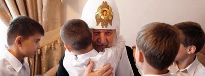 Кремль активно привлекает РПЦ для изменения идентичности депортированных украинских детей