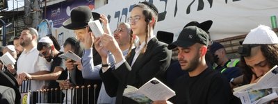 В Умани более 10 тысяч хасидов приняли участие в массовой молитве