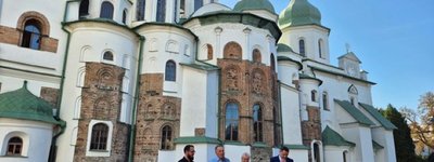 У Софії Київській успішно завершили проект з порятунку стін