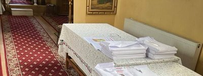 У церкві в Молдові поліція вилучила передвиборчі листівки з образами влади