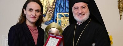 Архиєпископ Елпідофор сподівається, що Патріарх Румунії визнає ПЦУ