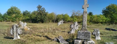 На мапу України повернули вже понад 900 локацій старих козацьких поховань