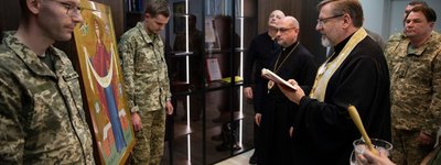 Глава УГКЦ освятив ікону Покрова Богородиці для українських захисників неба