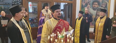 Духовенство ПЦУ відправило подячний молебень до третьої річниці визволення Херсона від росіян