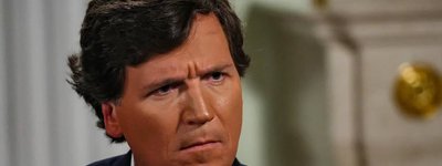 Пророссийский Такер Карлсон распространил фейк об «убийствах христиан» в Украине