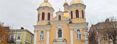 На Тернопільщині реставратори відновили столітні розписи у храмі