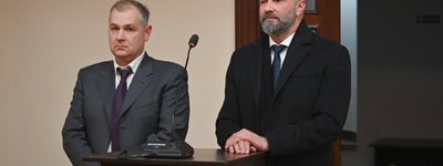Екзарх Вселенського Патріарха в Україні, титулярний єпископ Михаїл Аніщенко Команський (праворуч) і Олександр Савченко Фото: Зоряна Стельмах