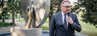 First monument commemorating 1932-1933 Holodomor victims unveiled in Israel