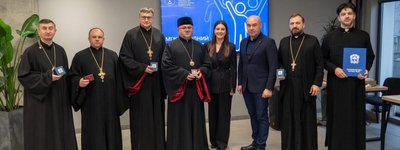 У Тернополі за волонтерство нагородили священиків та єпископа УГКЦ