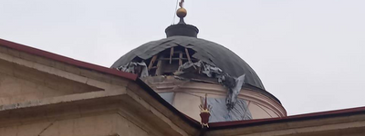 Під час масового обстрілу Херсона постраждали два храми УПЦ МП