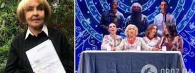Зять і внук приїхали з фронту: Ада Роговцева обʼєдналася з чотирма поколіннями родини, щоб заспівати колядку