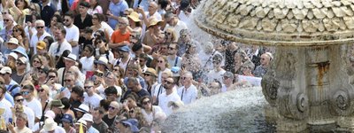 У 2025 році понад три мільйони вірян взяли участь в аудієнціях та молитвах з Папою