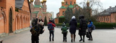Міносвіти перевірить вчителів, які допомагали працювати підпільній школі при монастирі УПЦ МП