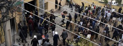 Пакистан: Внаслідок вибуху в мечеті загинула 31 людина, понад 160 дістали поранення
