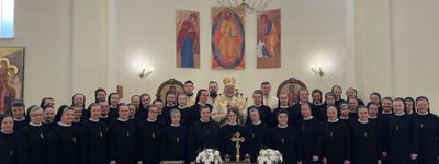 «Ви покликані нести мир», — Глава УГКЦ до сестер Згромадження Пресвятої родини