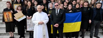 Relatives of Ukrainian prisoners and missing persons meet with Pope
