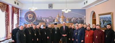 Митрополит Епіфаній взяв участь у передачі електрогенераторів громадам Київщини