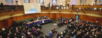 Церква Англії зупинила процес запровадження благословень для одностатевих пар