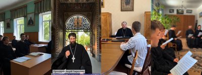 «Студент має пам’ятати, що кожна хвилина, проведена ним у семінарії, кожне виконане завдання і прослухана лекція наближають його до бажаної мети: служіння Богу і людям», — йдеться у відео Одеської духовної семінарії, що підконтрольна Українській православній церкві Московського патріархату