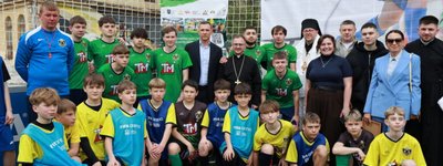 Перший в Україні майданчик «FIFA Arena» для дітей відкрили при Центрі опіки сиріт УГКЦ у Львові