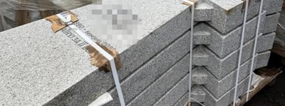 На Київщині викрили розтрату понад ₴2,8 мільйона на закупівлі хрестів для алеї пам’яті