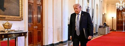Більшість американців не схвалюють нападок Трампа на Папу Лева XIV, - соціологія