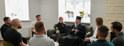 Предстоятель ПЦУ у Львові відвідав Центр ментального здоров’я для постраждали від воєнних злочинів Росії