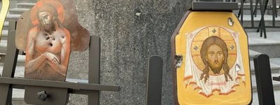 На Росії почали створювати ікони на пробитих елементах бронежилетів