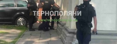 Два чоловіки побилися за місце для жебракування біля катедрального собору у Тернополі