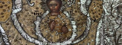 Київські митники запобігли незаконному вивезенню унікальної гаптованої ікони «Богоматір Знамення»
