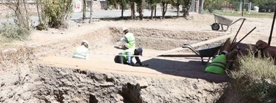 У Туреччині археологи розкрили для дослідження 18 поховань у ранньохристиянській церкві Тіани
