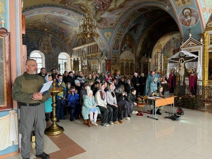 «Духовно-патріотичне» виховання як вибивати українців в підмосковному храмі РПЦ МП - 165979 «Духовно-патріотичне» виховання як вибивати українців в підмосковному храмі РПЦ МП - фото 165979
