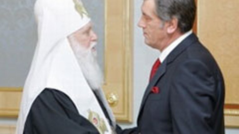 Ukraine’s State Leaders Greet Patriarch Filaret on His Name Day - фото 1
