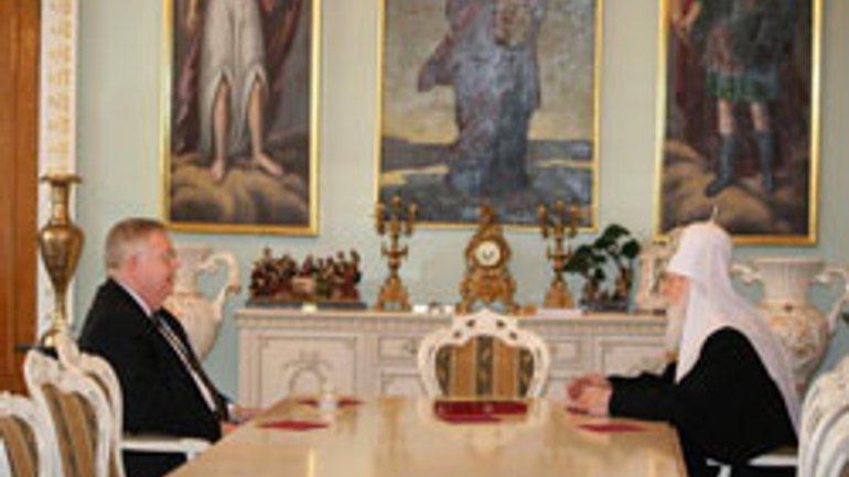 Patriarch Filaret Meets US Ambassador John Tefft - фото 1